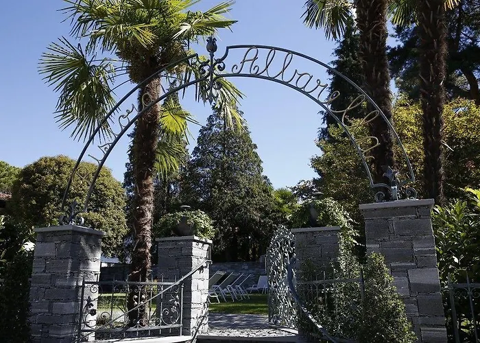 Отель Ascovilla Charming Hideway 4*