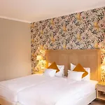 מלון Ascovilla Charming Hideway