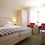 Ascovilla Charming Hideway 4* אסקונה