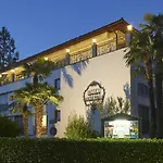 מלון Ascovilla Charming Hideway 4*