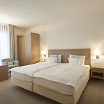 Ascovilla Charming Hideway אסקונה