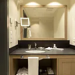 Ascovilla Charming Hideway מלון