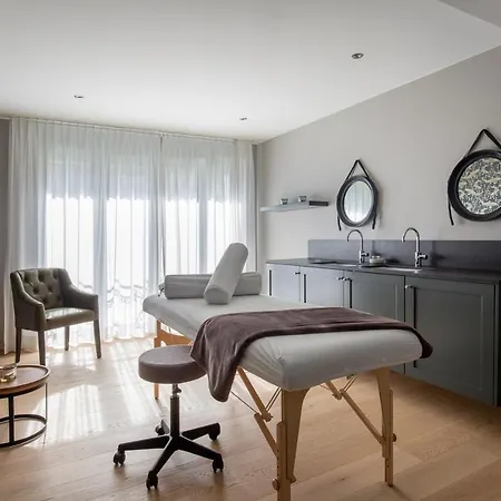 Ascovilla Charming Hideway אסקונה